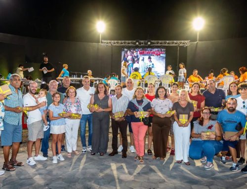 Un emotivo homenaje reconoce la tradición panadera en La Aldea de San Nicolás