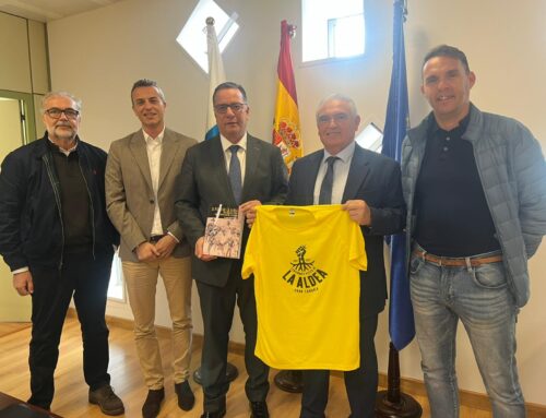 El Ayuntamiento y la Consejería de Educación del Gobierno de Canarias mantienen un encuentro de trabajo en torno a la celebración del centenario del Pleito de La Aldea